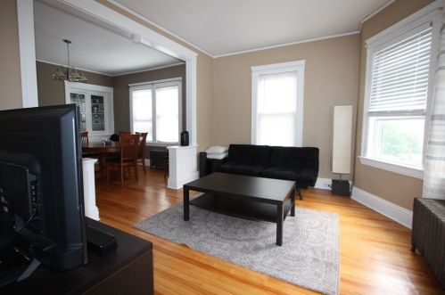 46 Butler St, Worcester MA 01607-1351 exterior