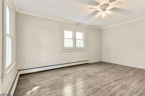 22 Harrison St, Wantage NJ  07461-2121 exterior