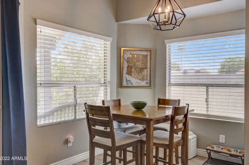 3901 Carol Ann Way, Phoenix AZ 85032-4057 exterior