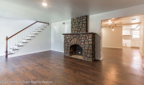 720 Carter Ave, West Deptford NJ  08096-1468 exterior