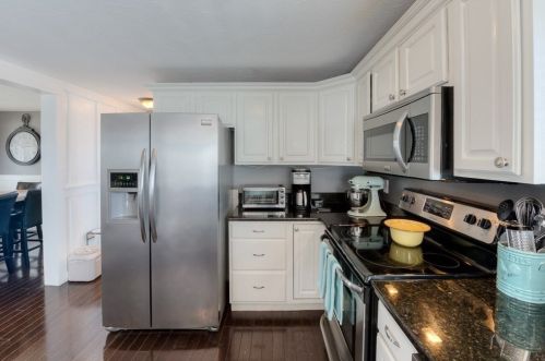 22 Fox Mdw Dr, Worcester MA 01602-2232 exterior