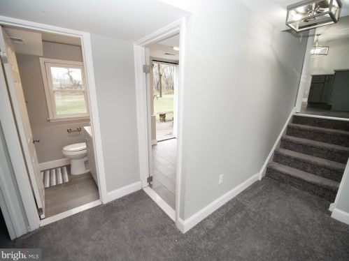 145 Crown Point Rd, West Deptford NJ  08093-1131 exterior