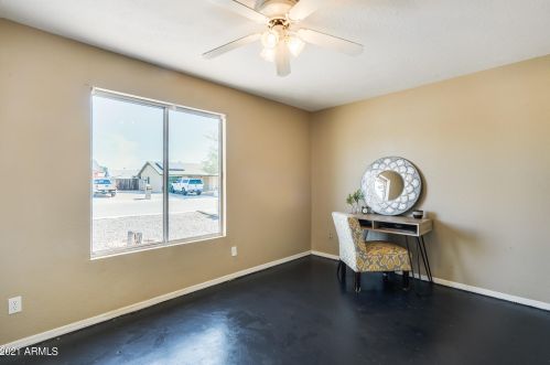 19408 5 Dr, Phoenix AZ 85027-4405 exterior