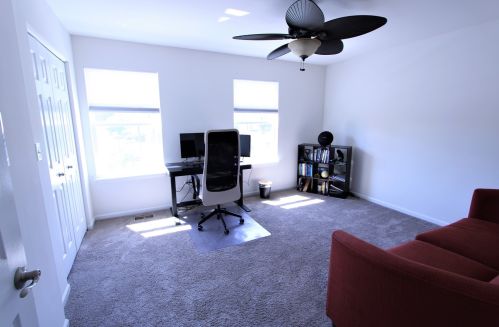 9 Keller Ct, Lemont IL 60440-9054 exterior