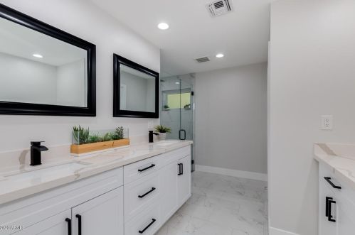 6320 4 Pl, Phoenix AZ 85012-1105 exterior