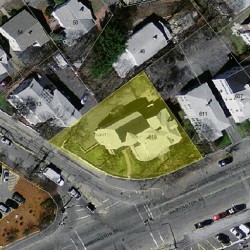 621 Washington St, Newton MA  02458-1424 aerial view