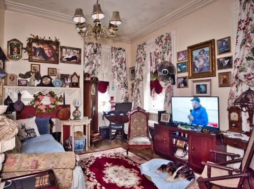 56 6th St, New Bedford MA 02740-6118 exterior