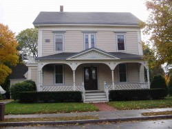 138 Lincoln St, Newton, MA 02461-1510