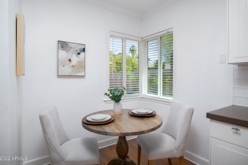 1242 Edgemont Ave, Phoenix AZ 85035-1735 exterior