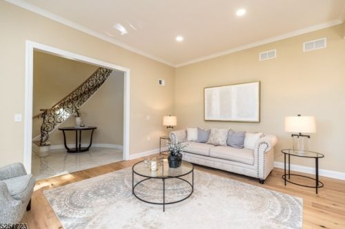 2 Kelsey Farm Rd, Milford NJ 08848-2164 exterior