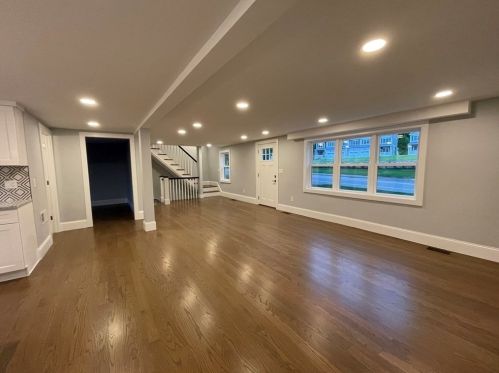 47 Boston Rd, Southborough MA  01772-1617 exterior