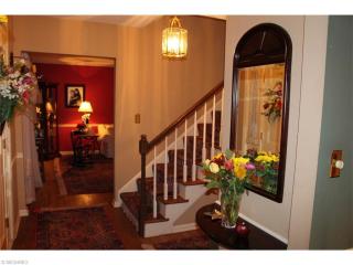 609 Lindford Dr, Cleveland OH  44140-1975 exterior