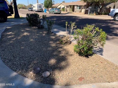 1023 El Camino Dr, Phoenix AZ  85020-3727 exterior