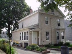 52 Gardner St, Newton, MA 02458-1405