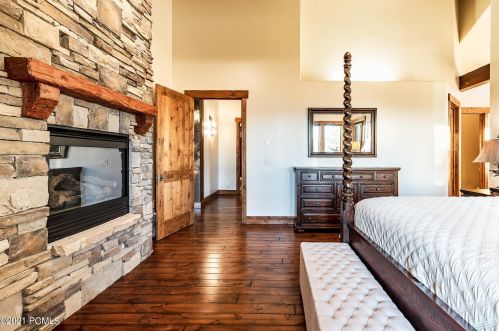 3382 Westview Trl, Park City UT 84098-6342 exterior