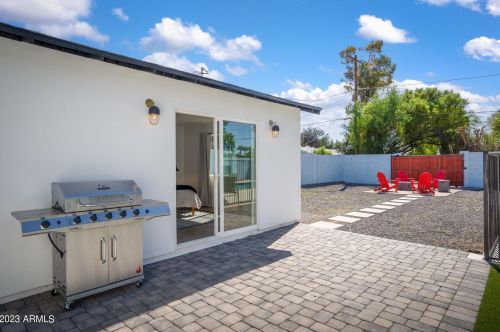 5215 Cambridge Ave, Phoenix AZ 85008-1213 exterior