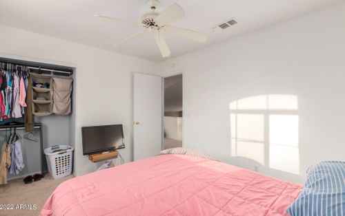 13451 47 Way, Phoenix AZ 85042-5318 exterior