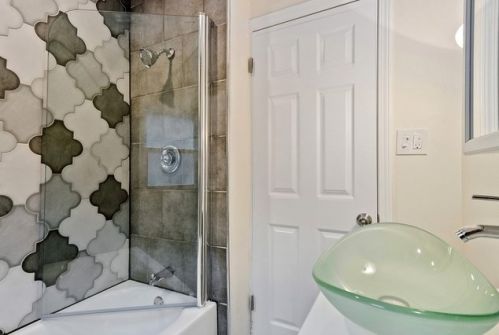 2630 Oak Park Ave, Forest View IL 60402-2533 exterior