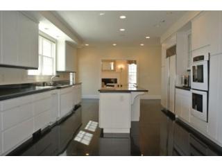 44 Dorothy Rd, Newton MA  02459-3308 exterior