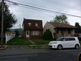 409 Carroll St, Reading, PA 19611-2003