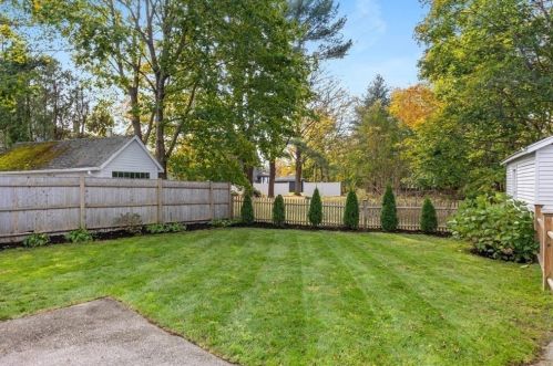 257 Hersey St, Hingham MA 02043-4605 exterior