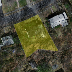 104 Roundwood Rd, Newton MA  02464-1260 aerial view