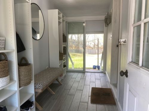 379 Cedar St, Dedham MA 02026-3221 exterior