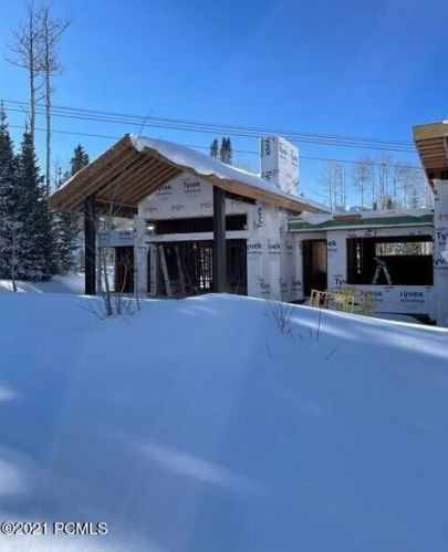 230 White Pne Cyn Rd, Park City UT 84060-6511 exterior