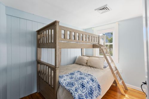 115 Seagull Rd, Chatham MA  02633-2562 exterior