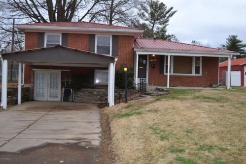 10606 Emma Jean Way, Louisville, KY 40272-4007