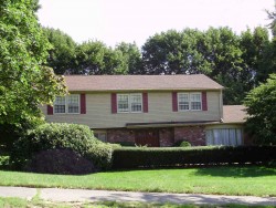 110 Rachel Rd, Newton, MA 02459-2913