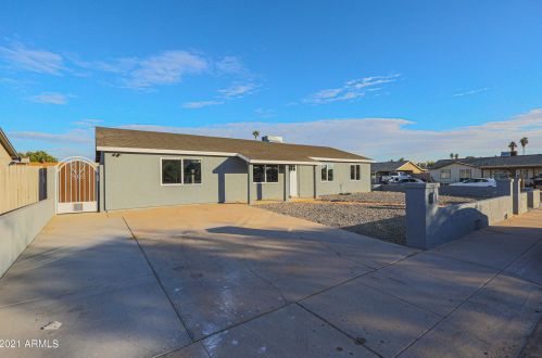 2201 65 Dr, Phoenix AZ 85033-1605 exterior