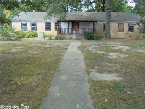 2204 Vegas St, Pine Bluff AR  71602-9535 exterior