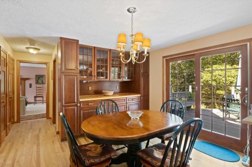 21 Mary Beth Ln, Harwich MA 02645-1326 exterior