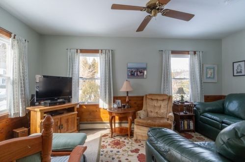 72 Prince St, Needham MA 02492-3718 exterior