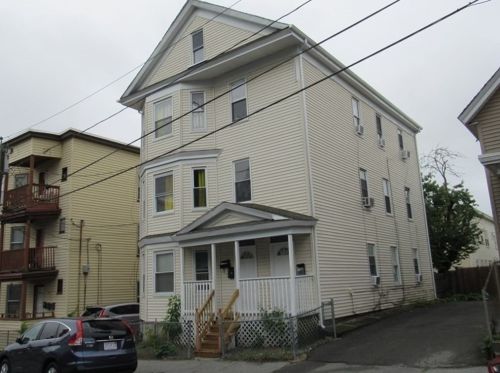 84 Bunkerhill St, Lawrence MA  01841-1710 exterior