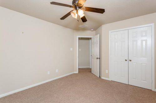 6311 Carnaby Ln, Richmond TX 77471-4588 exterior