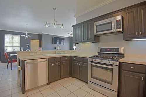 6516 Coral Ln, Garland TX 75048-3386 exterior