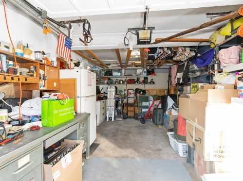 110 Sussex St, East Newark NJ 07029-2121 exterior