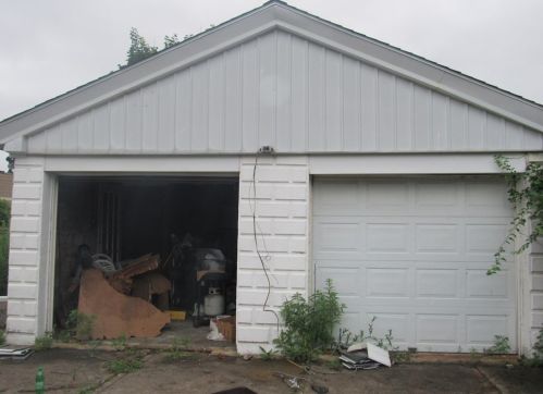 5 Locust Ave, Worcester MA 01604-1160 exterior