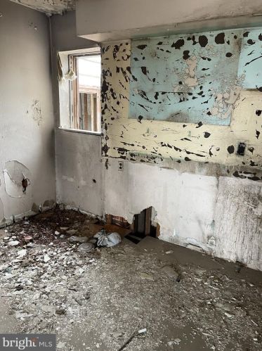 1923 20 St, Philadelphia PA 19145-2801 exterior