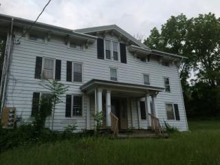 55 Gingerbread Castle Rd, Hardyston NJ  07419-1523 exterior