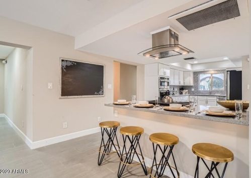 8007 7th Ave, Phoenix AZ  85021-5613 exterior