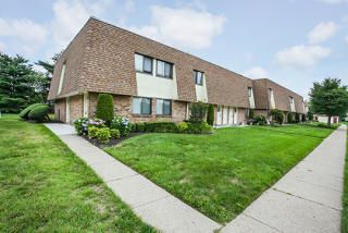 181 Delaware St, West Deptford NJ  08096-5964 exterior