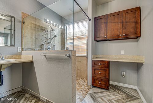 4217 73 Dr, Phoenix AZ 85033-2512 exterior