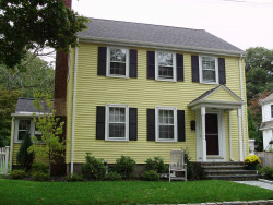 28 Ardmore Rd, Newton, MA 02465-2335