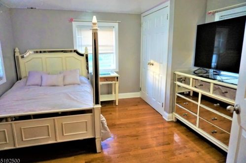 87 Brg St, Belleville NJ 07109-2429 exterior