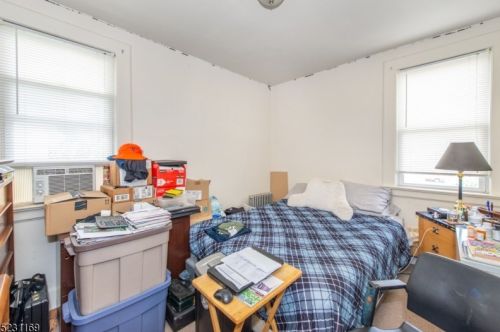 54 Malone Ave, Belleville NJ 07109-2671 exterior