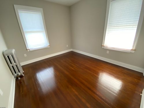 84 Malone Ave, Belleville NJ  07109-2671 exterior