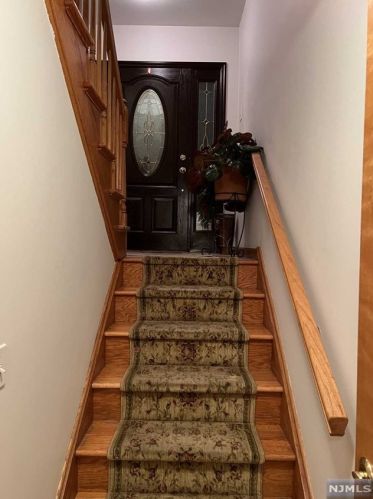 147 Devon St, Kearny NJ  07032-2424 exterior